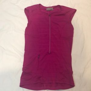 Athleta rash guard